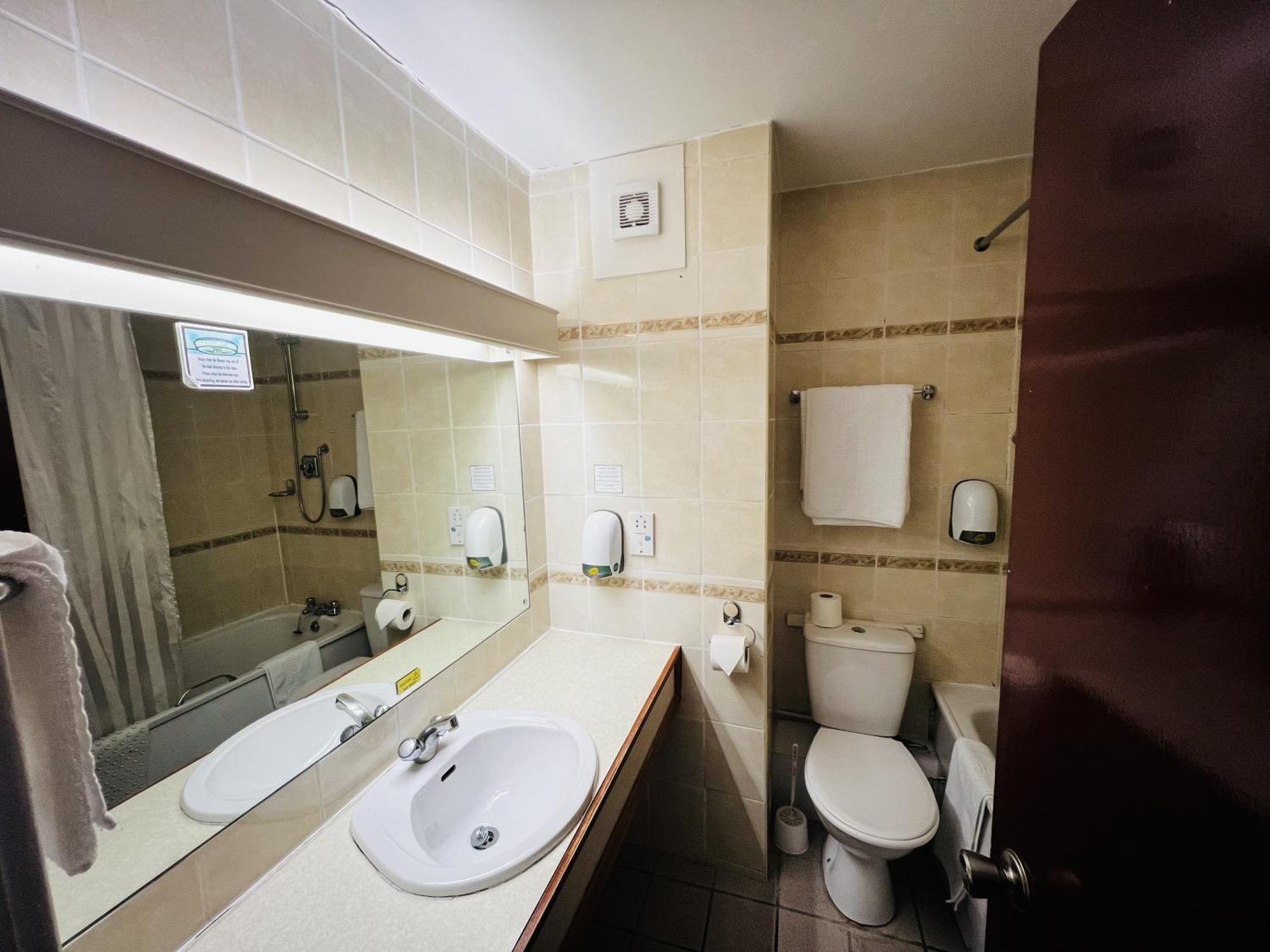 Ox Hotel Carlisle Carlisle  Dış mekan fotoğraf
